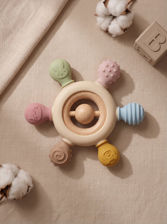 NOYAMIO® Ahşap ve Silikon Çok Yönlü Montessori Diş Kaşıyıcı ve Çıngırak